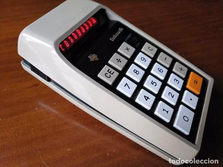 ¿Cuándo se presentó el TI 2500 Datamath?