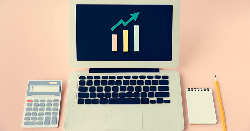 ¿Cómo puedo ver las estadísticas de mi página web?