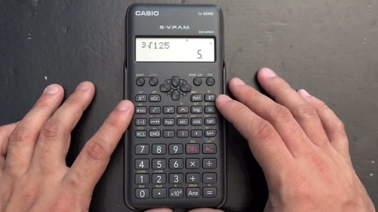 ¿Cuál es la raíz 3 de 343?