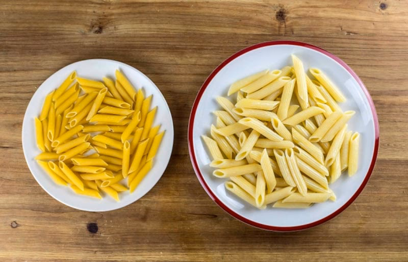 ¿Cuántas personas comen con 1 kg de ravioles?