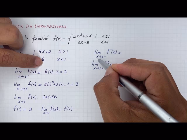 ¿Cómo derivar una función dividida?