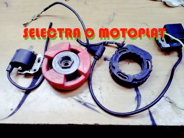 ¿Cuántos grados de avance de encendido?