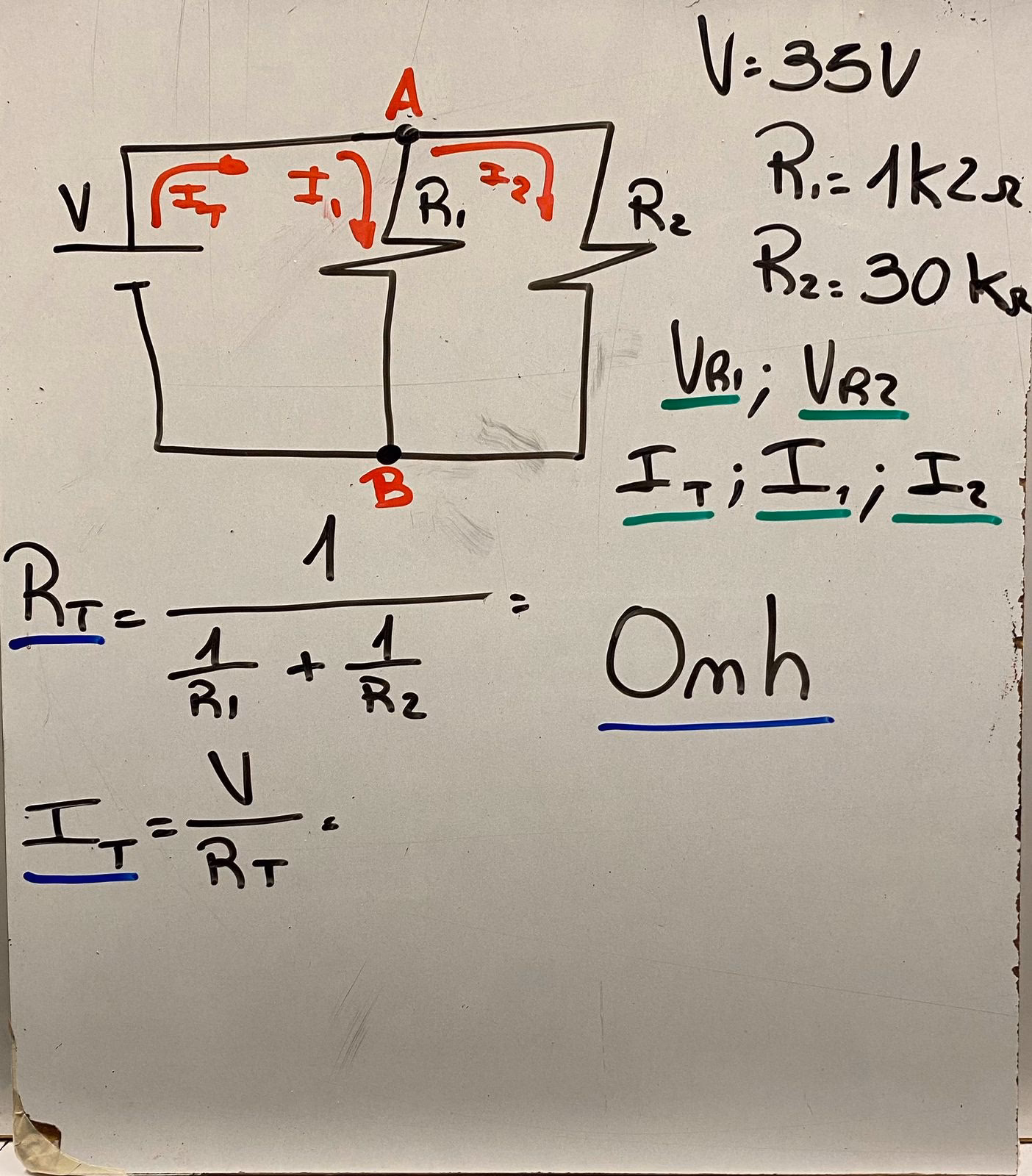 ¿Qué significa RST en corriente?