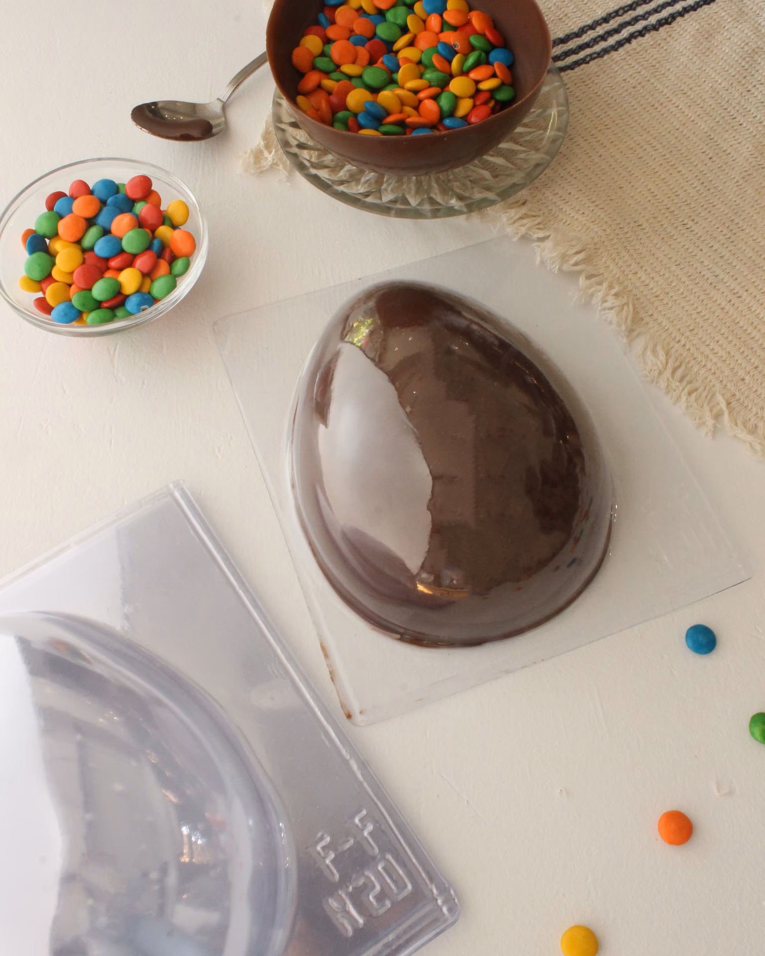 ¿Qué tamaño tiene un huevo de Pascua número 15?