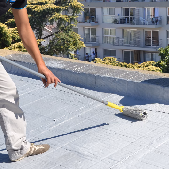 ¿Cuántos m2 cubre un rollo de membrana asfáltica?