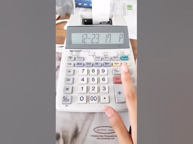 ¿Cómo reiniciar la configuración de la calculadora?