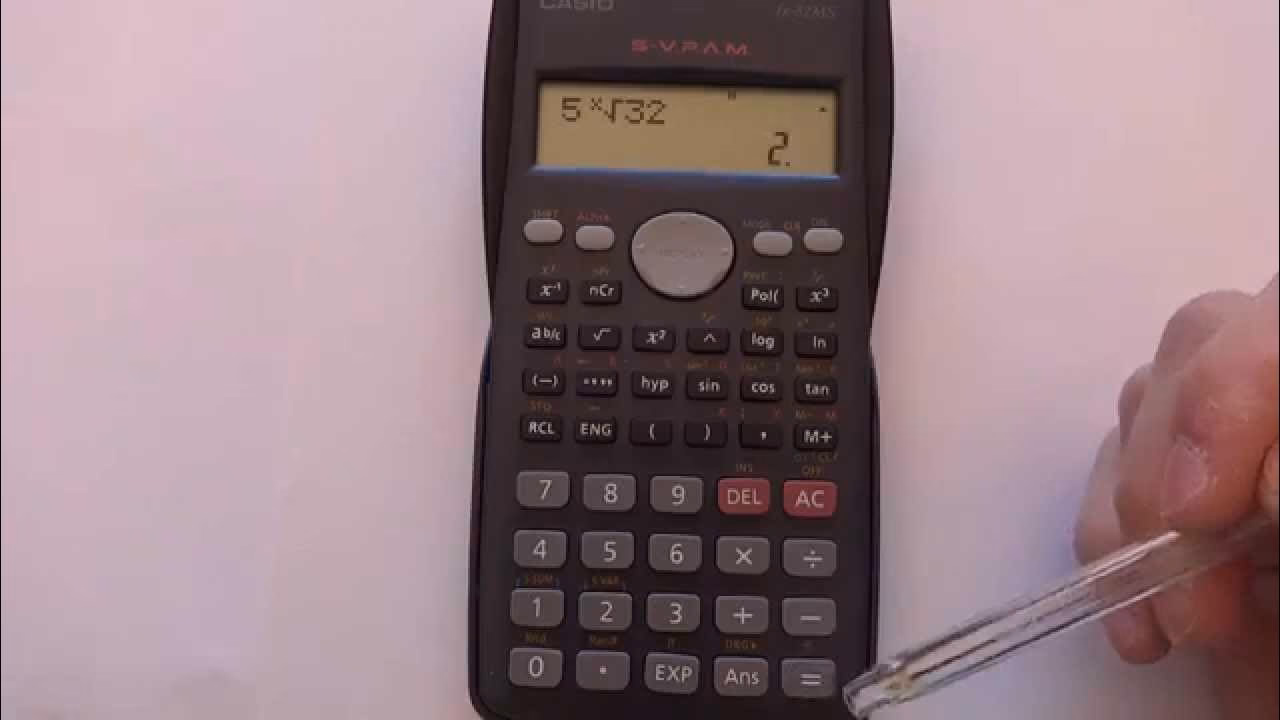 ¿Cómo se saca al cubo en una calculadora científica?