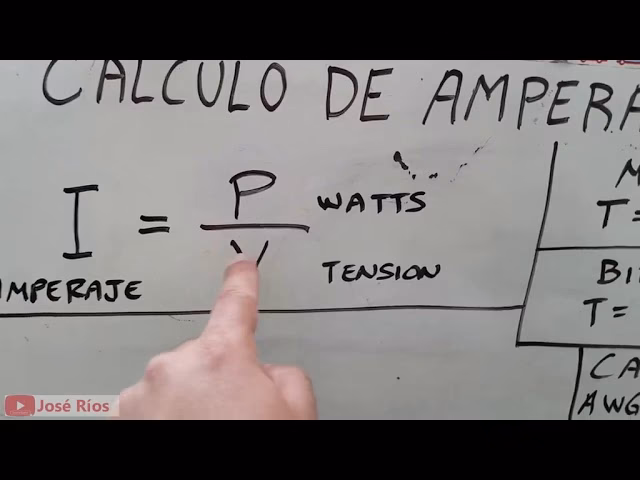 ¿Cuál es la fórmula para calcular la corriente en amperios?