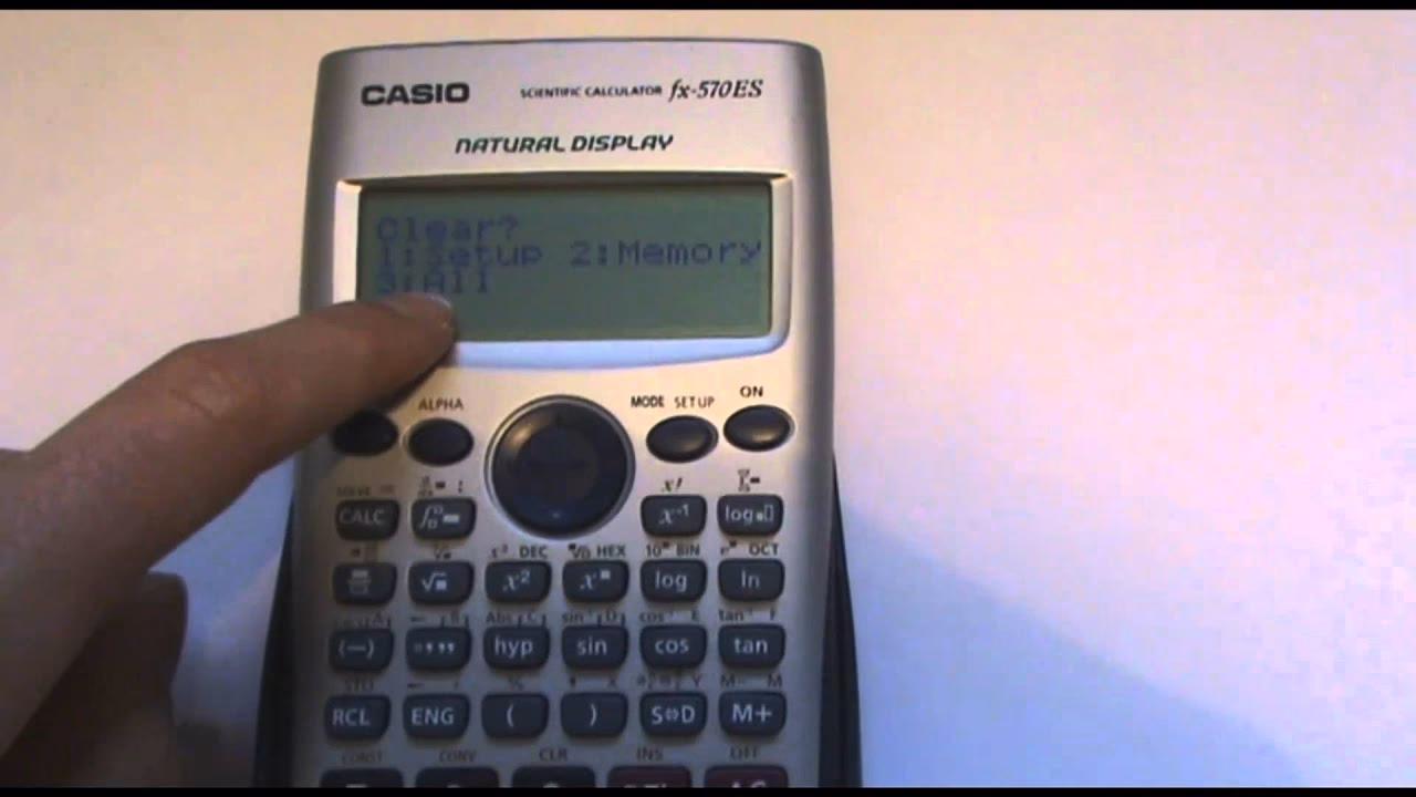 ¿Cómo reiniciar todo en la calculadora Casio?